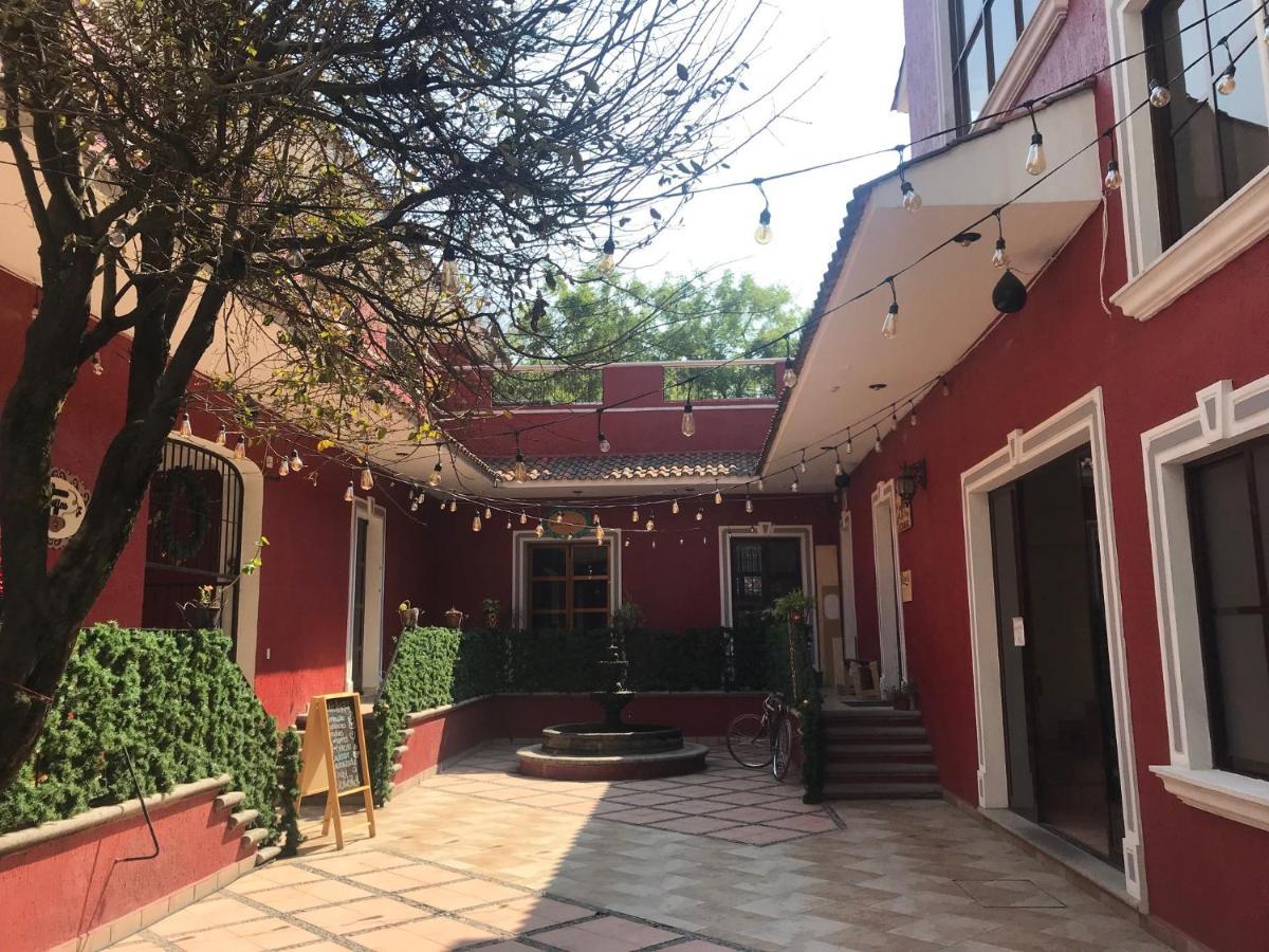 Готель Casa Flores Мехіко Екстер'єр фото